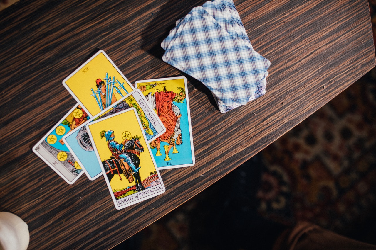 Jeu de tarot voyance