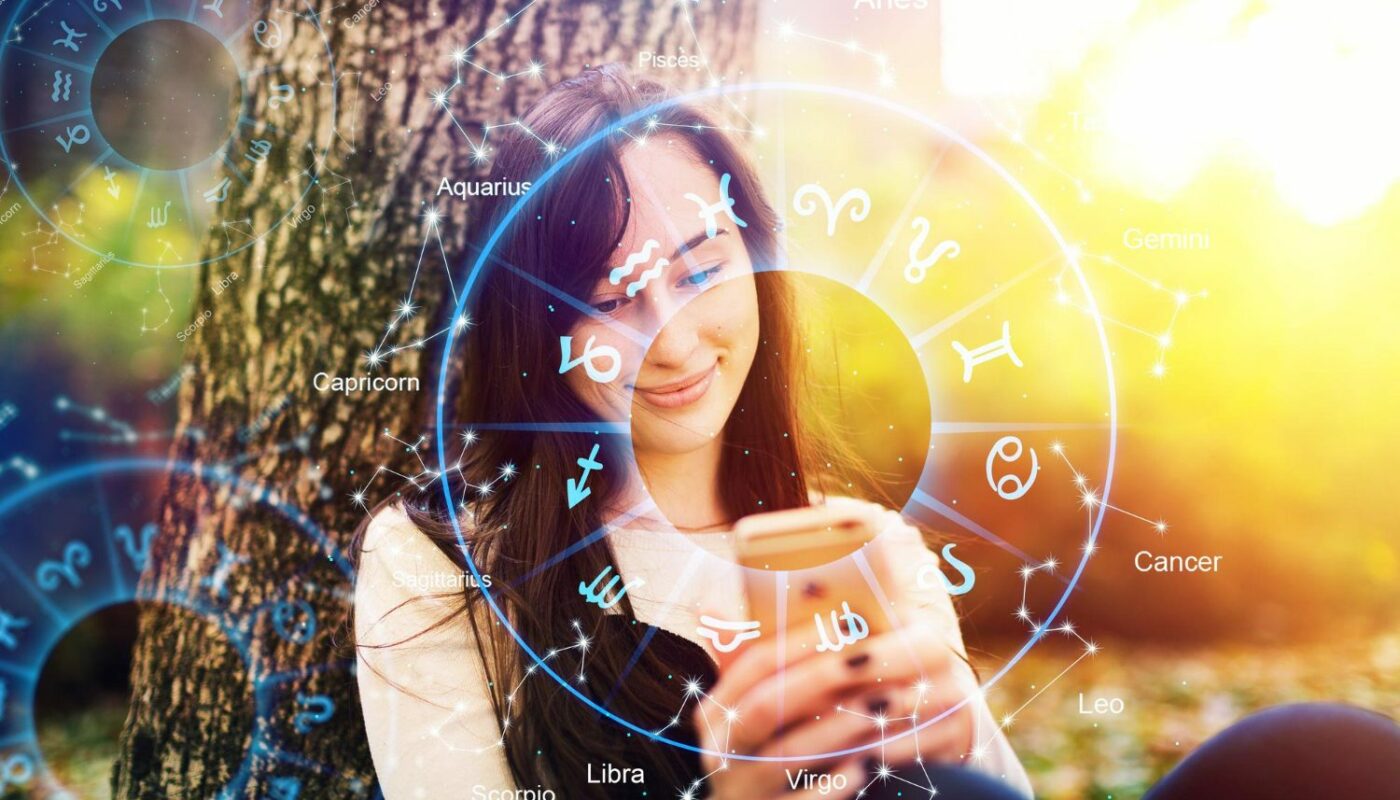 Femme au téléphone voyance