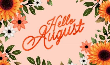 Image décorée avec des fleurs avec l'inscription Hello August