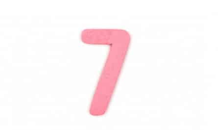 Chiffre 7 en rose